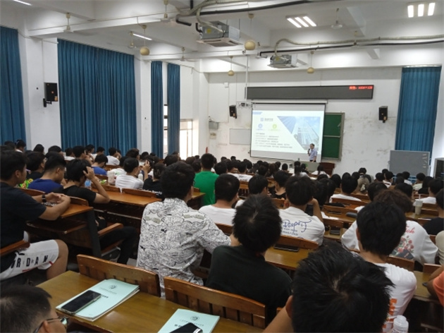 校企協(xié)同育新生,，共創(chuàng)未來(lái) ——2022級(jí)水環(huán)境智能監(jiān)測(cè)與治理